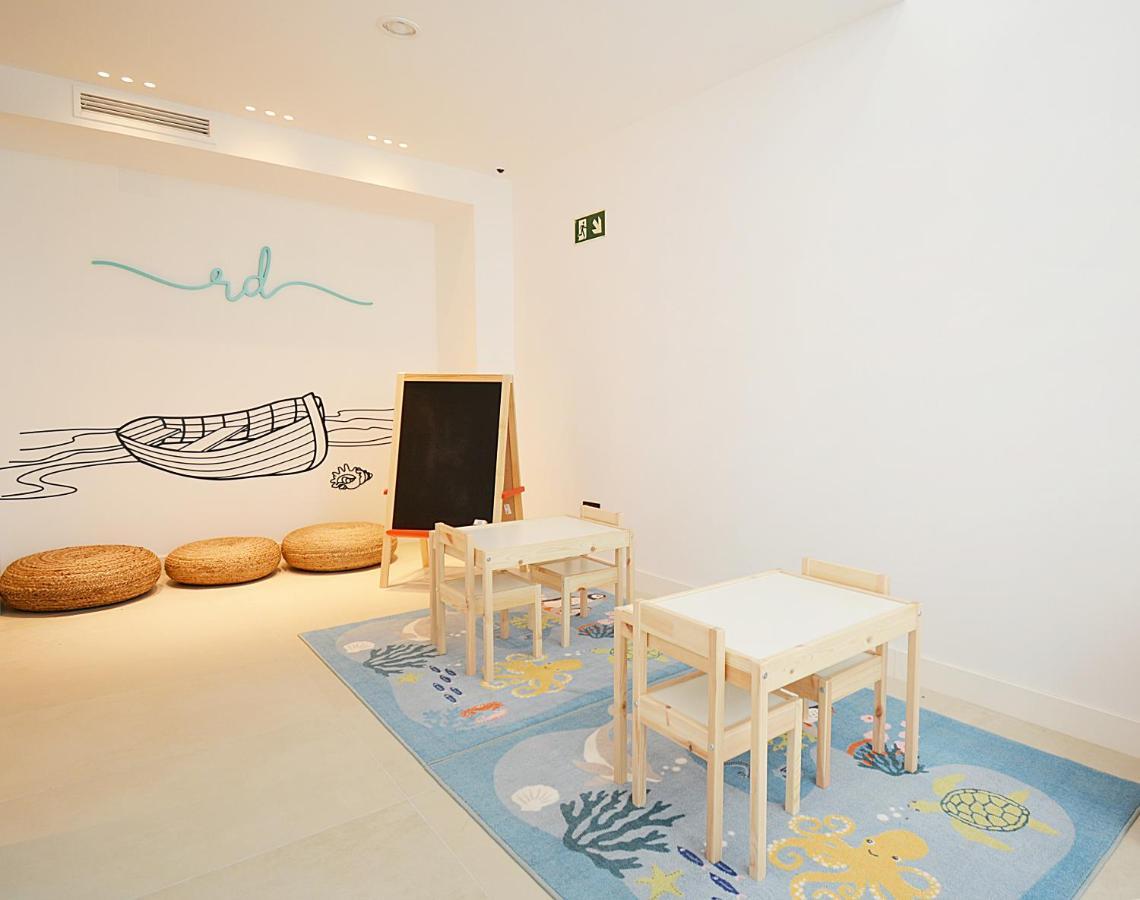 Galihost - Rd Hotel Apartamento Raxo Exterior photo
